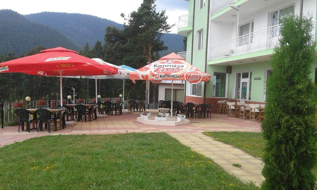 Family Hotel Panorama Sărniţa Exterior foto